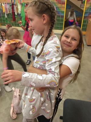 IMG-bf85efc092f9a01a1759a2685d0e5db3-V